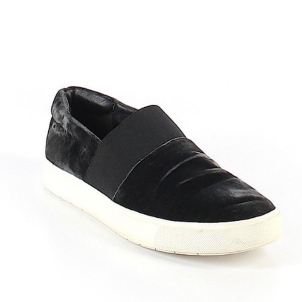 VINCE Corbin Gray Velvet Slip On Sneakers size 5.5